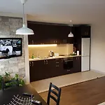 Yavorov Апартаменты